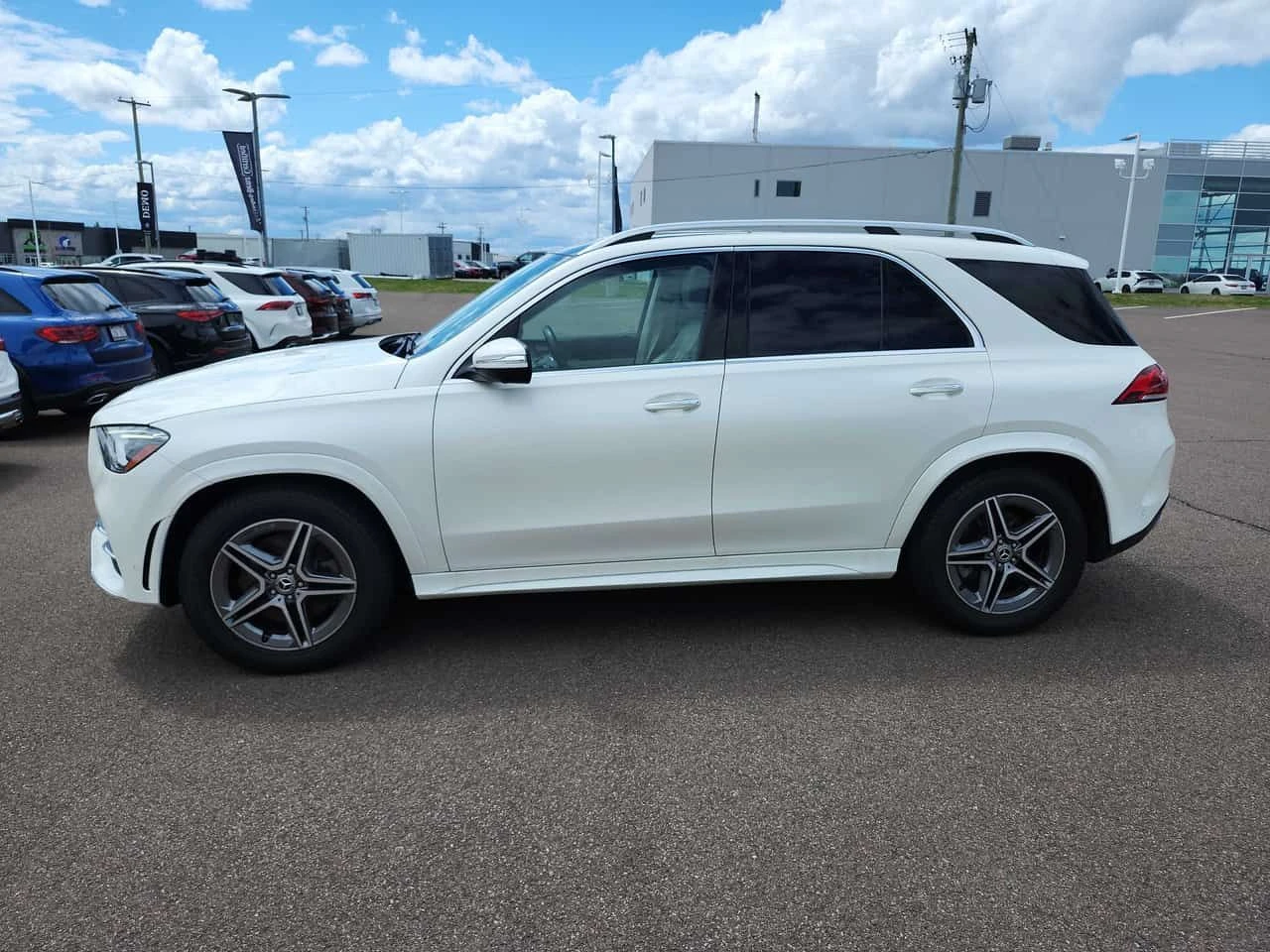 Mercedes-Benz GLE 450 /360/DISTRONIC/BURMESTER/ОБДУХВАНЕ , снимка 2 - Автомобили и джипове - 54639408