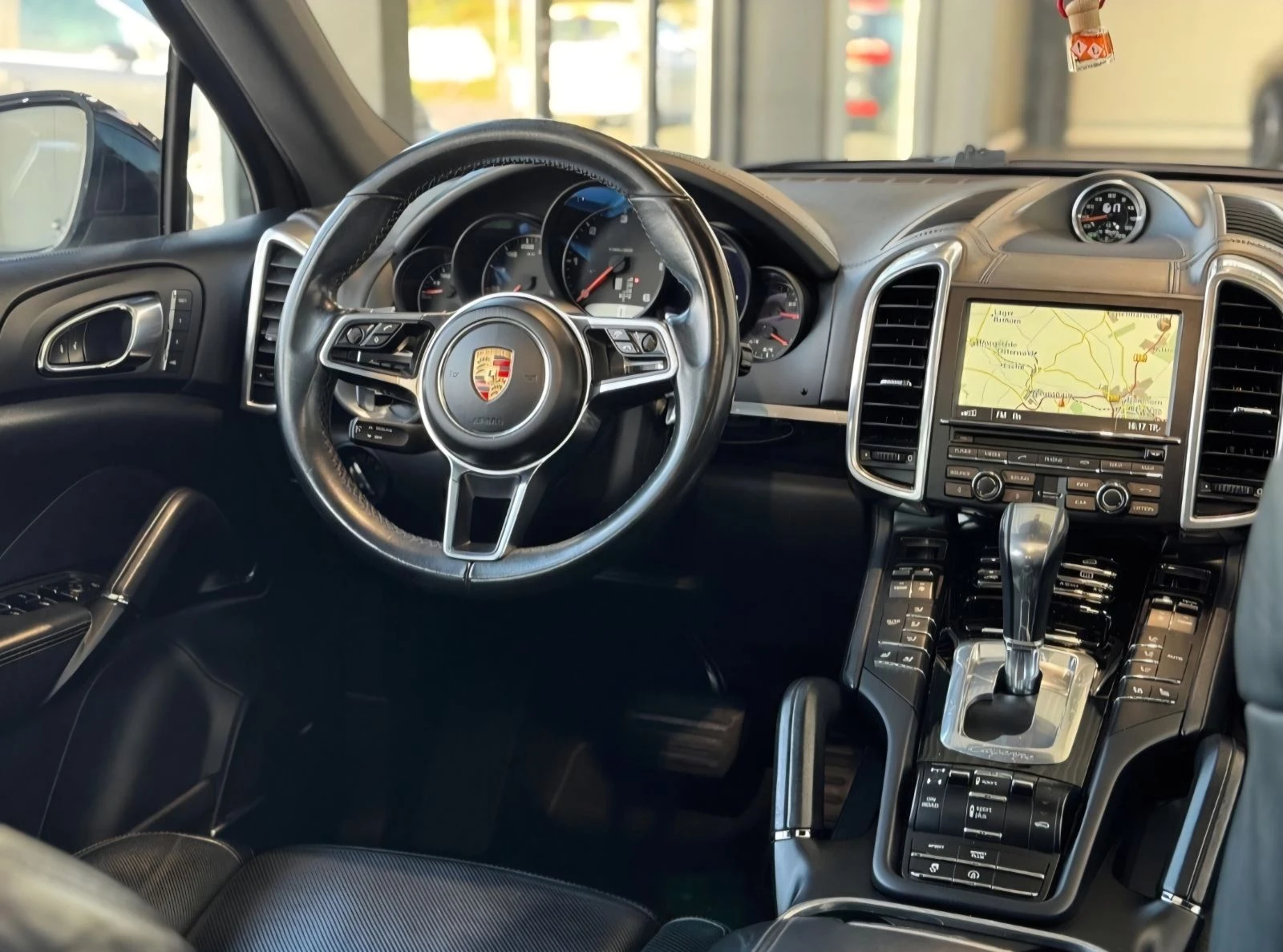 Porsche Cayenne GTS Optic Chrono ЛИЗИНГ Сервизна История Германия, снимка 4 - Автомобили и джипове - 54661493