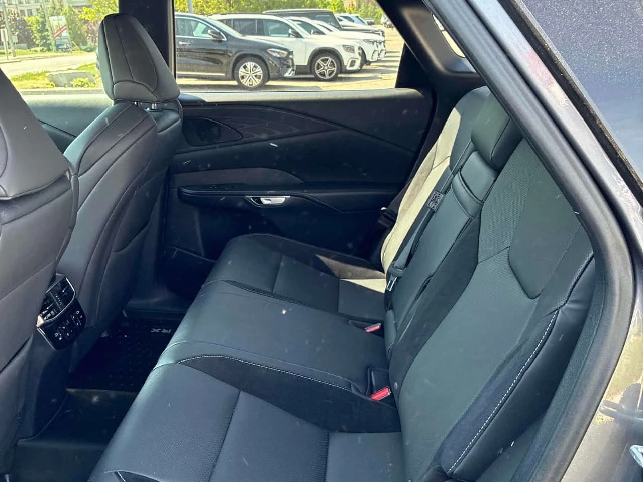Lexus RX 500h | �� ����������������| �������| CARFAX | Mobile.bg � ����������� 11