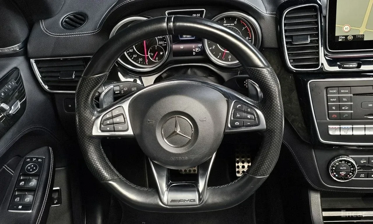 Mercedes-Benz GLE 63 AMG 4MATIC/H/K/DISTRONIC/360/ДВД/PANO, снимка 6 - Автомобили и джипове - 55059044