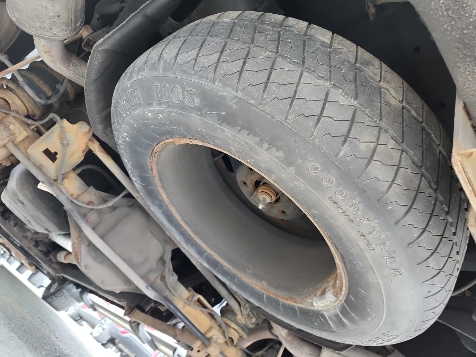 Dodge RAM 1500 LARAMIE * 5.7 V8 * AWD * ОБДУХВАНЕ * CARFAX * , снимка 14 - Автомобили и джипове - 56023550