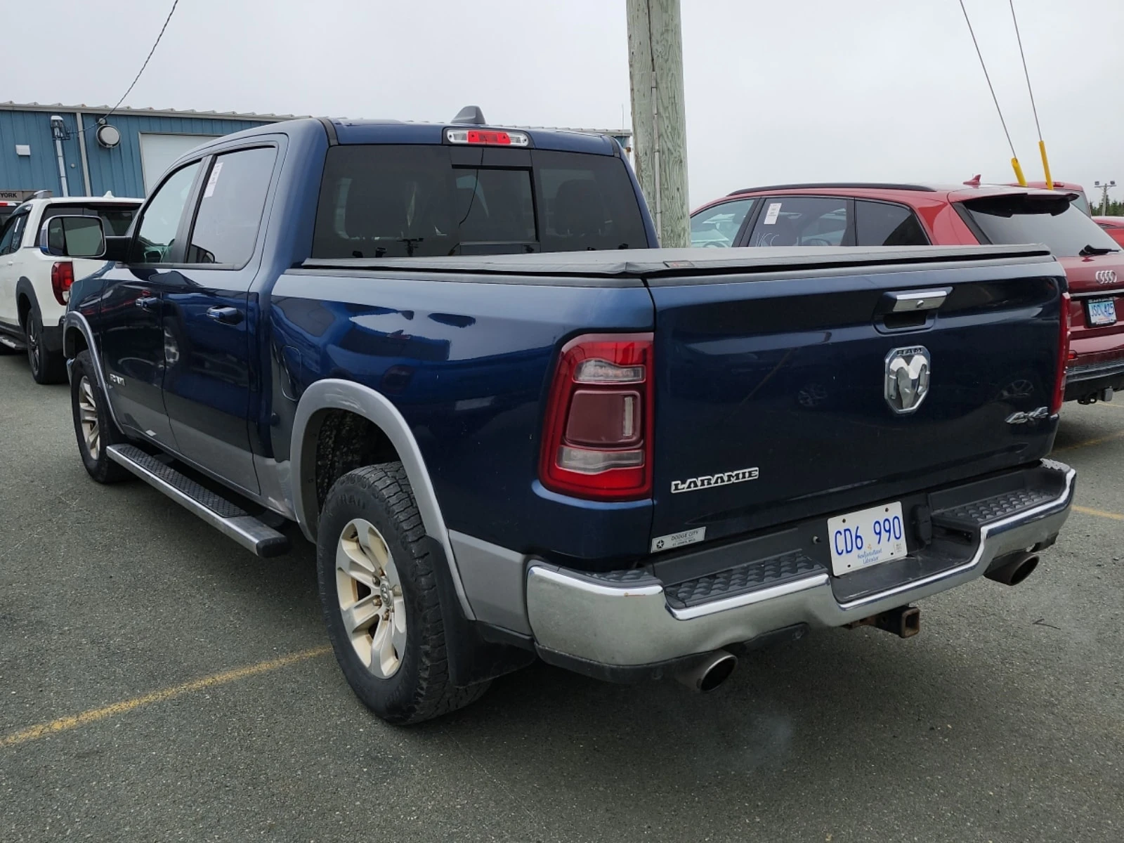 Dodge RAM 1500 LARAMIE * 5.7 V8 * AWD * ОБДУХВАНЕ * CARFAX * , снимка 6 - Автомобили и джипове - 56023550