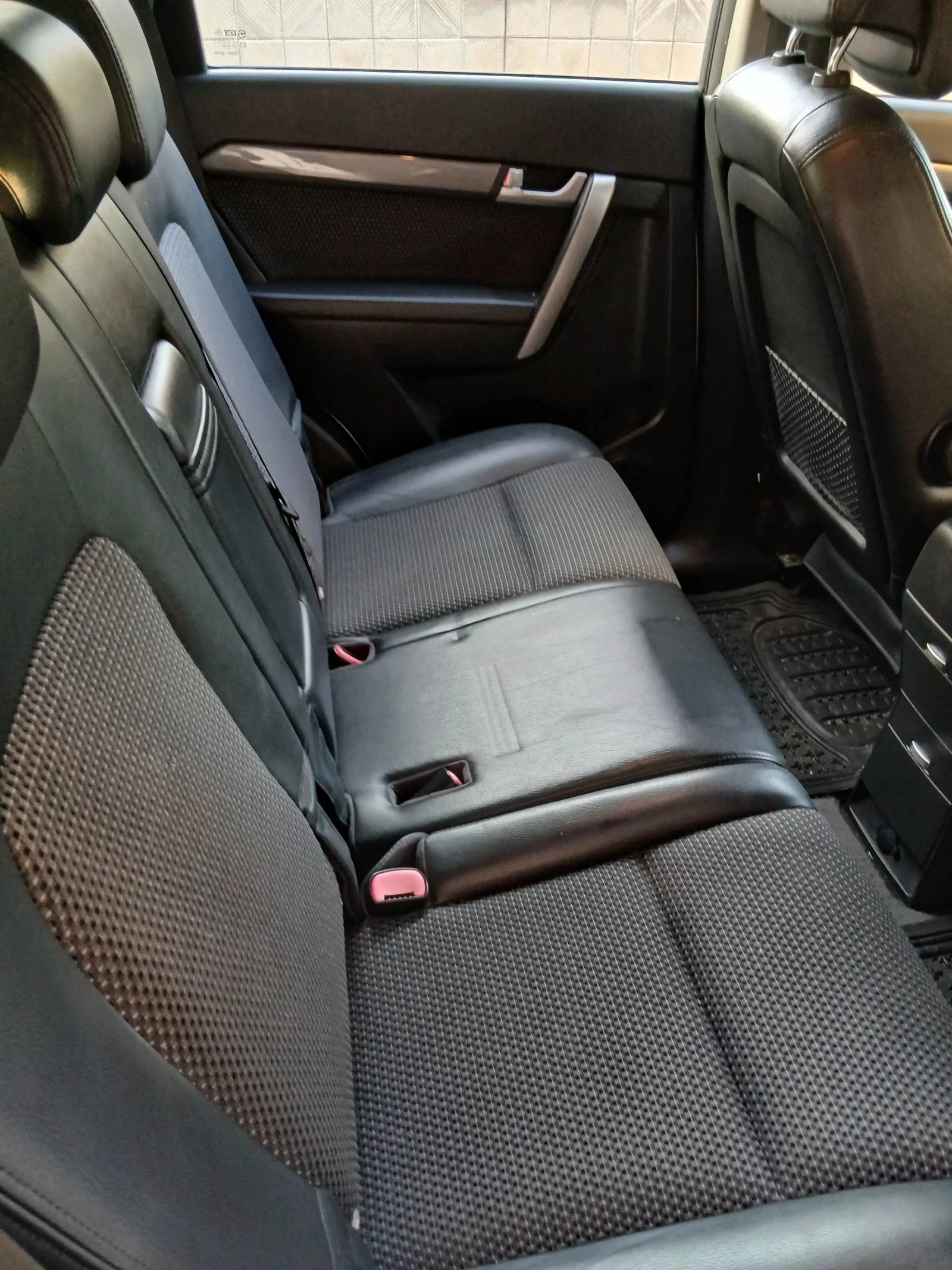 Chevrolet Captiva, снимка 16 - Автомобили и джипове - 56058261