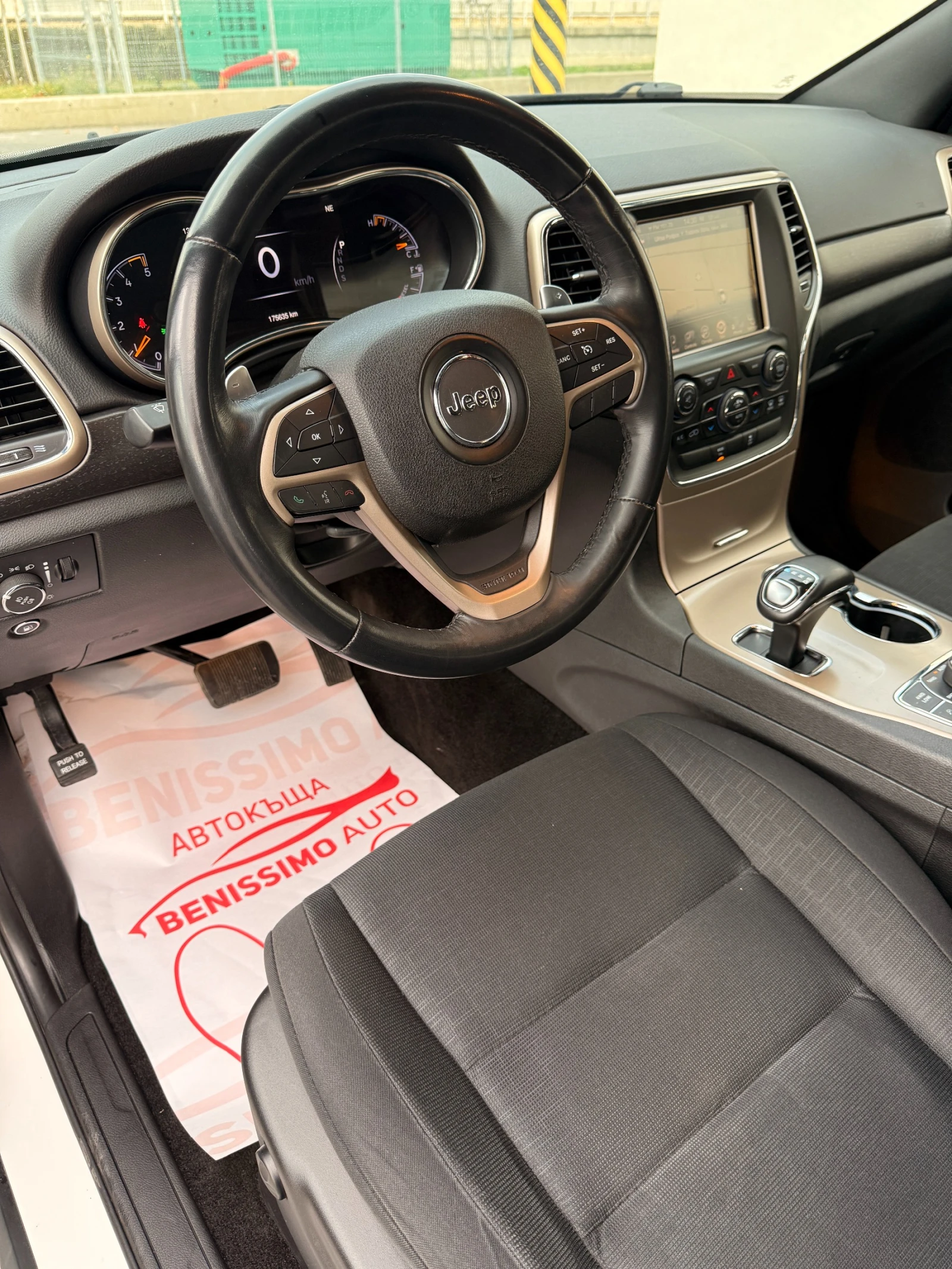 Jeep Grand cherokee 3.0CRDI* NAVI* ПОДГРЕВ* , снимка 13 - Автомобили и джипове - 56175636
