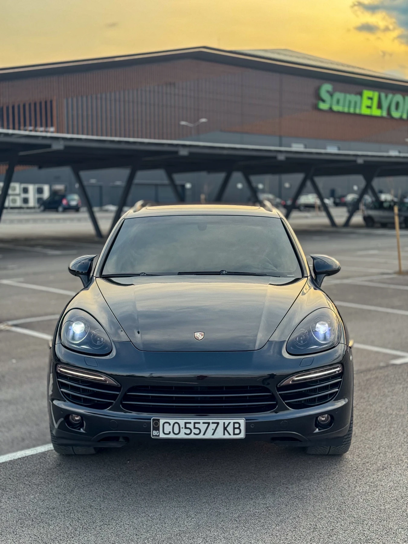 Porsche Cayenne 3.0 d, снимка 8 - Автомобили и джипове - 56705501