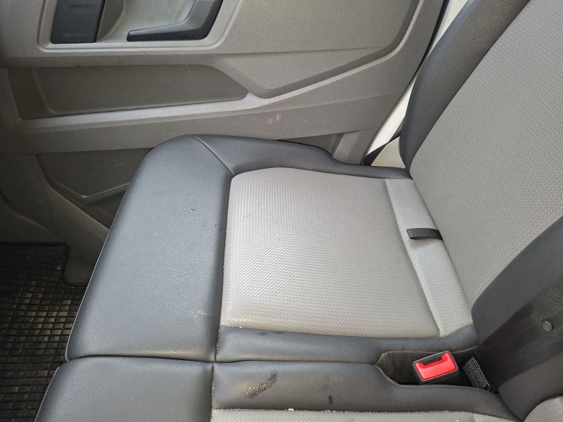 VW Crafter, снимка 11 - Бусове и автобуси - 52895575