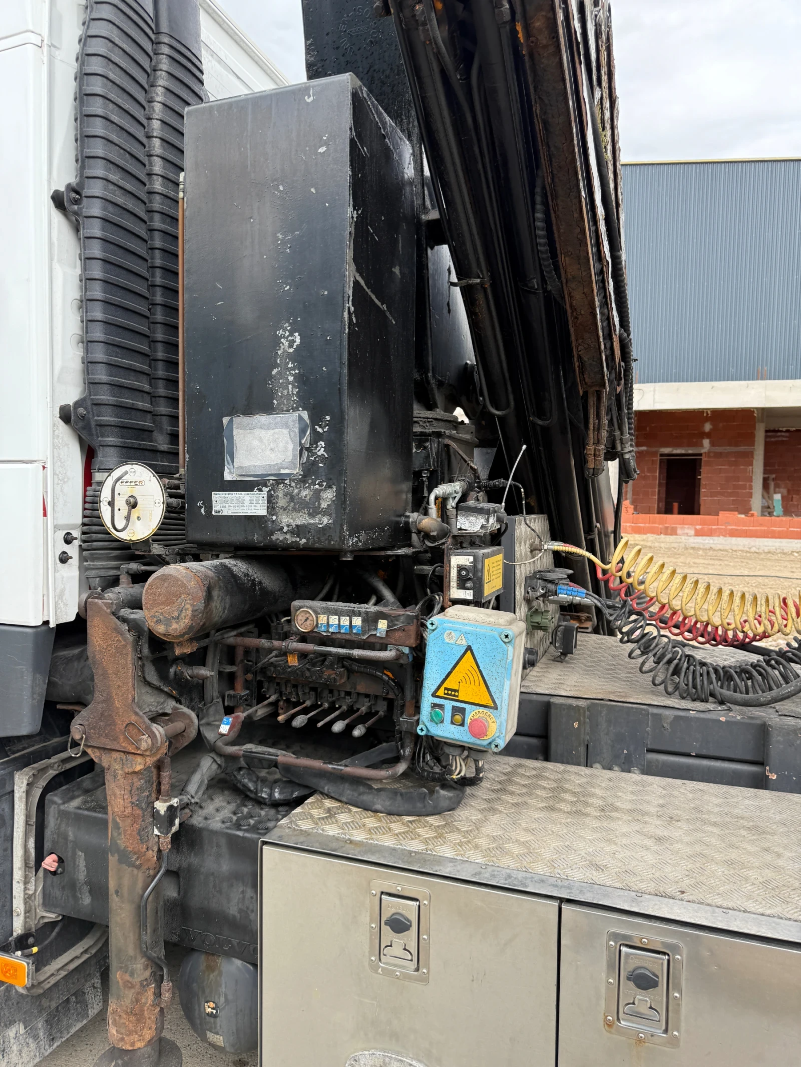 Volvo Fm Влекач с кран, снимка 7 - Камиони - 54438860