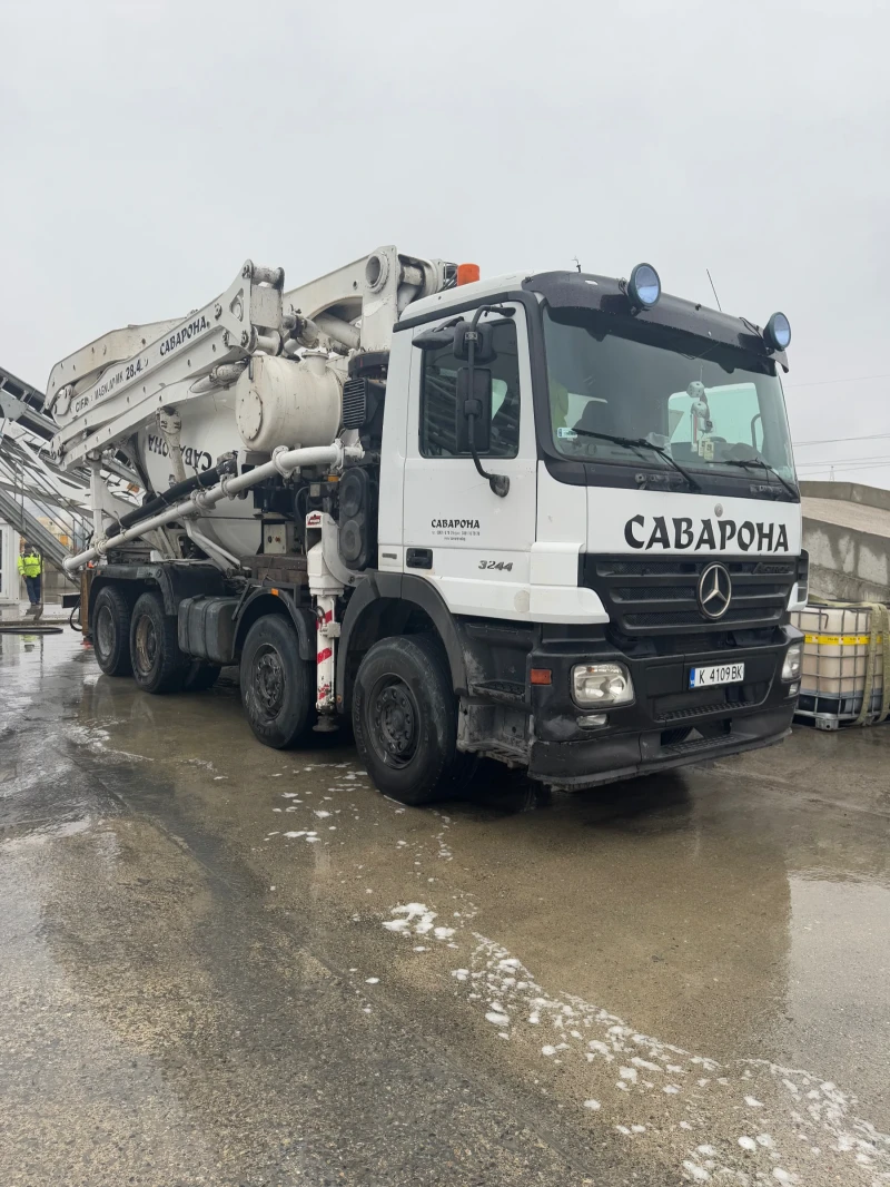 Бетон помпа Mercedes-Benz CIFA MAGNUM 28, снимка 2 - Индустриална техника - 48569207