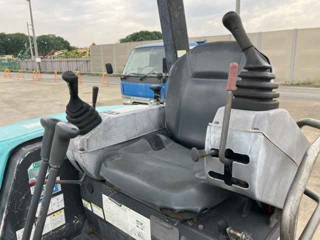 Багер Kobelco SK25SR - ОЧАКВАН 15.09.2026!!! , снимка 8 - Индустриална техника - 54527233