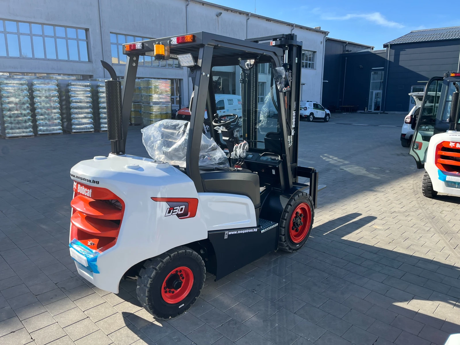 Мотокар Bobcat D30NXP, снимка 6 - Индустриална техника - 54835255