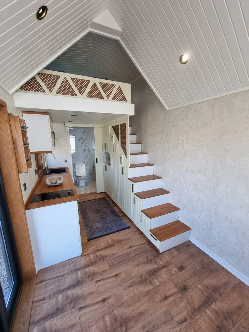 Каравана Други Camperisimo Tiny House Istanbul, снимка 17 - Каравани и кемпери - 49460327