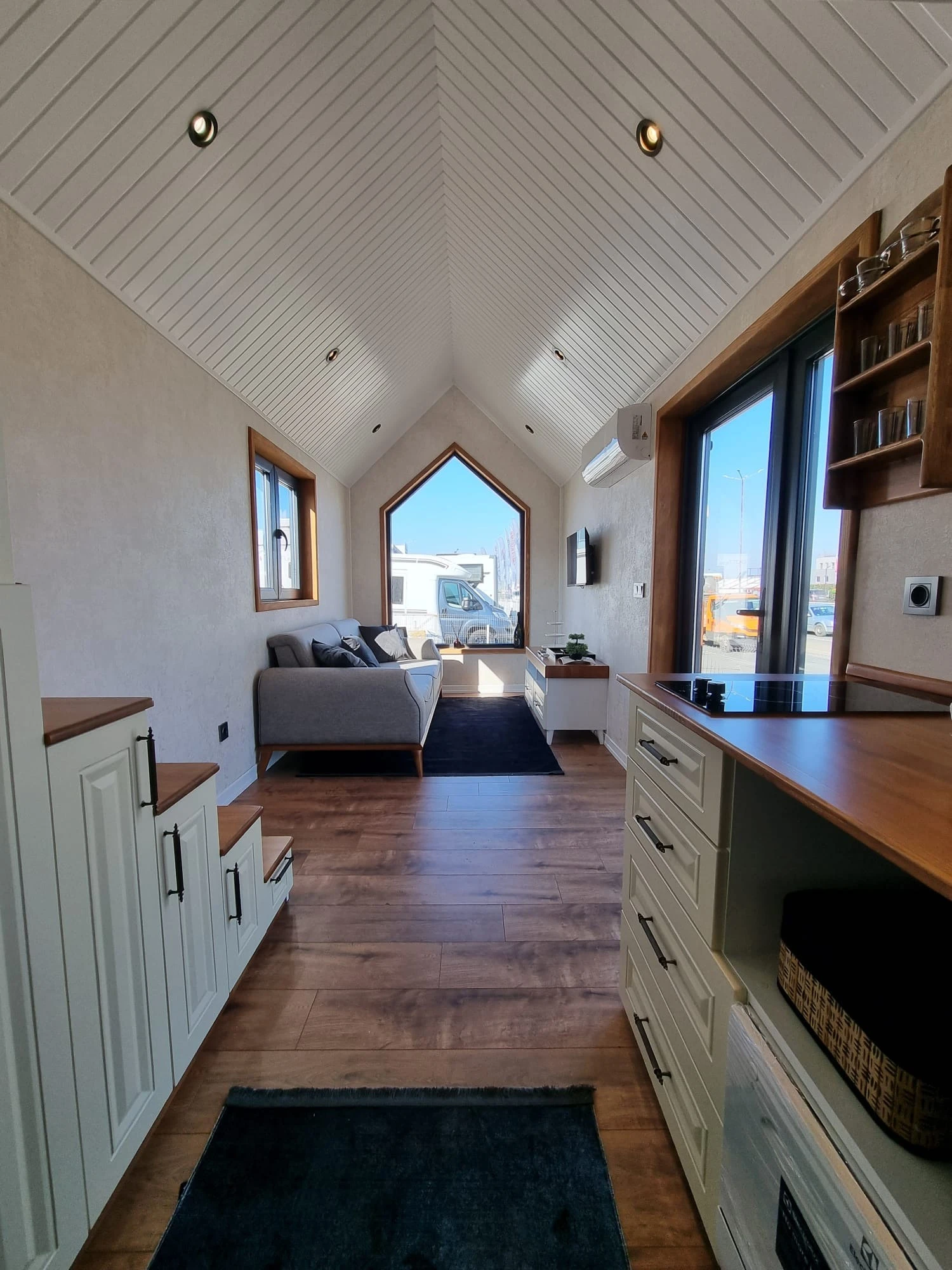 Каравана Други Camperisimo Tiny House Istanbul Отстъпка 5555EUR - изображение 6