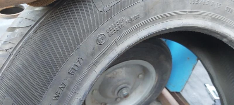 Гуми Летни 195/65R15, снимка 5 - Гуми и джанти - 30582419