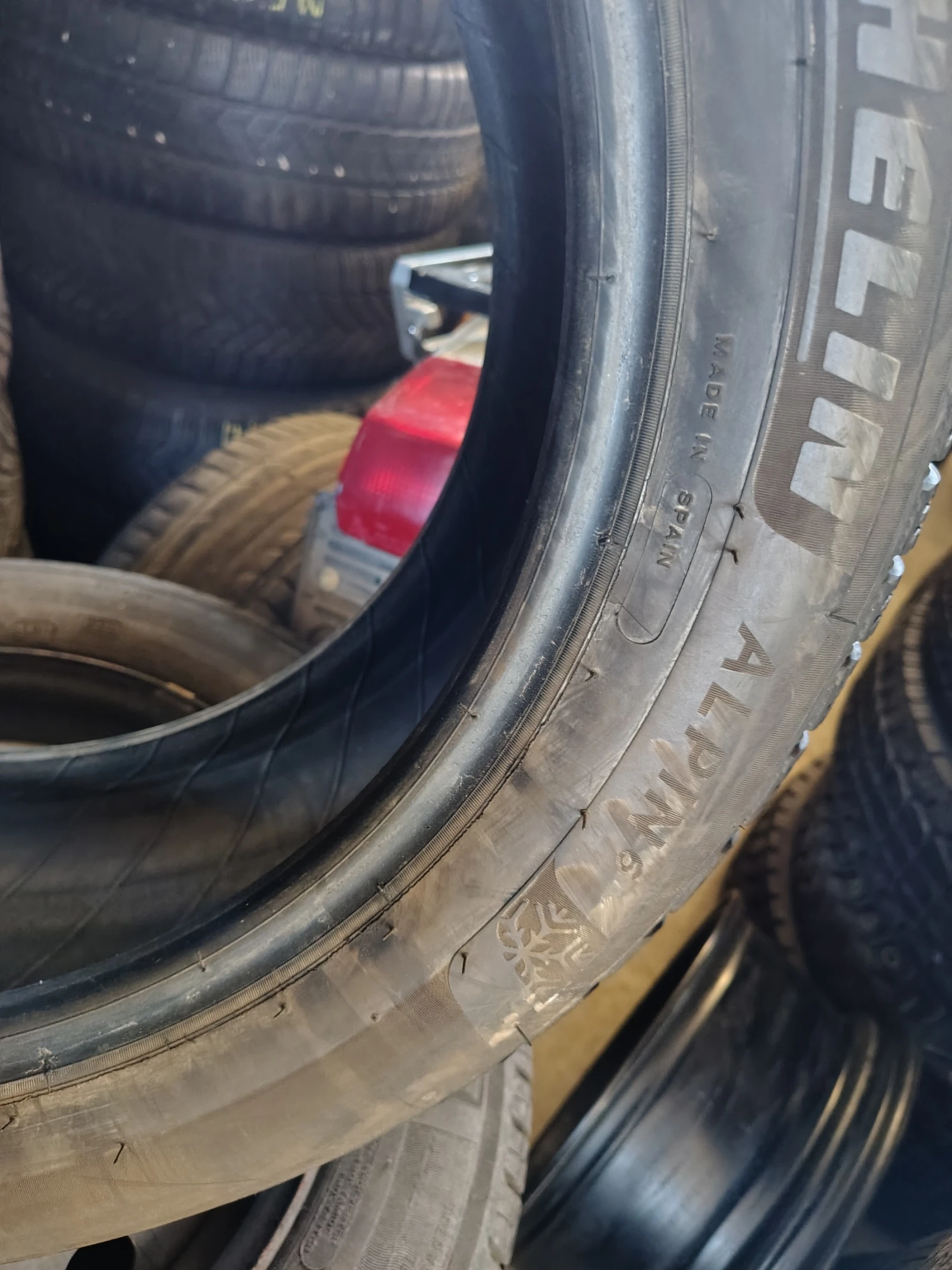  215/55R17 | Mobile.bg   7