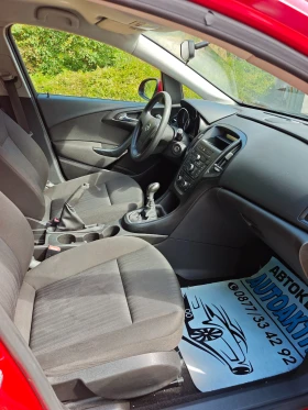 Opel Astra 1.4I НОВ ВНОС, снимка 2