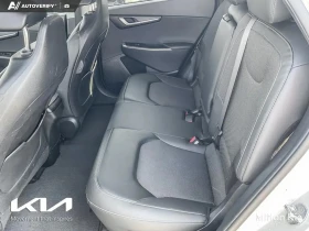 Kia EV6 2022* LONG RANGE* КРАЙНА ЦЕНА, снимка 16