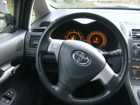 Обява за продажба на Toyota Auris 1, 4 d4d ~5 900 лв. - изображение 9