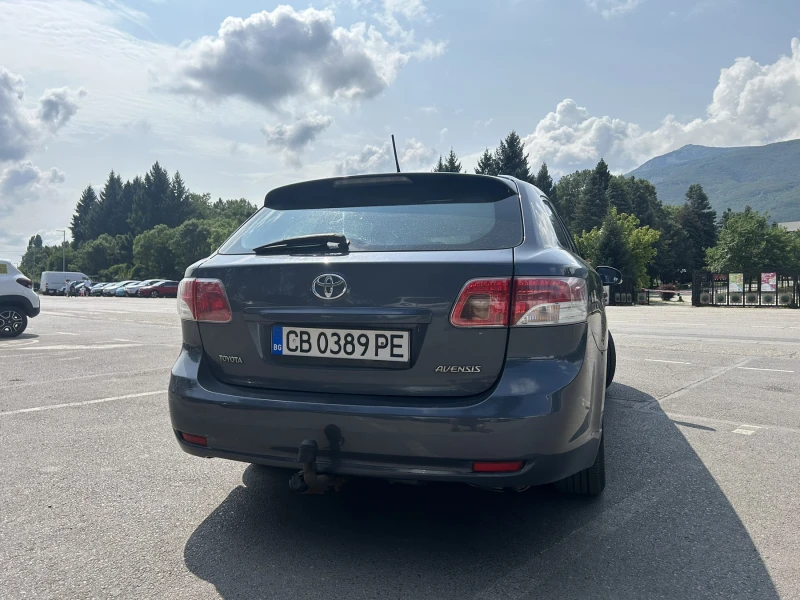 Toyota Avensis 1.8 , снимка 3 - Автомобили и джипове - 48059735