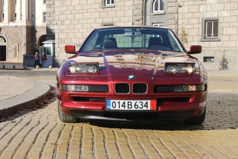 BMW 850 V12 ръчни ск., снимка 1 - Автомобили и джипове - 47827933