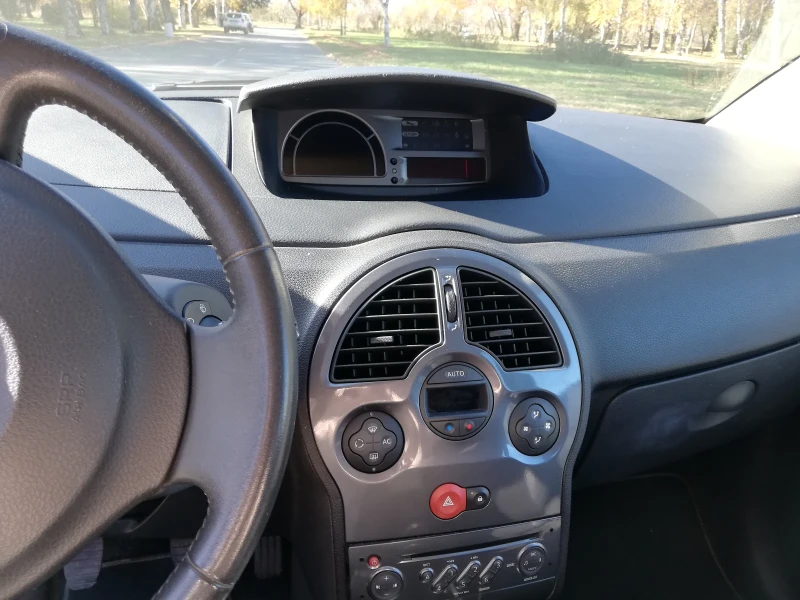 Renault Modus, снимка 2 - Автомобили и джипове - 48078518