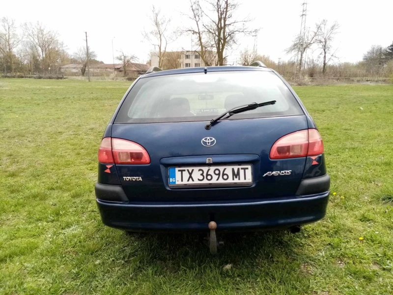 Toyota Avensis Facelift, снимка 8 - Автомобили и джипове - 48542957