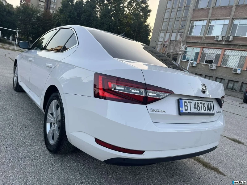 Skoda Superb TDI, снимка 5 - Автомобили и джипове - 48966058