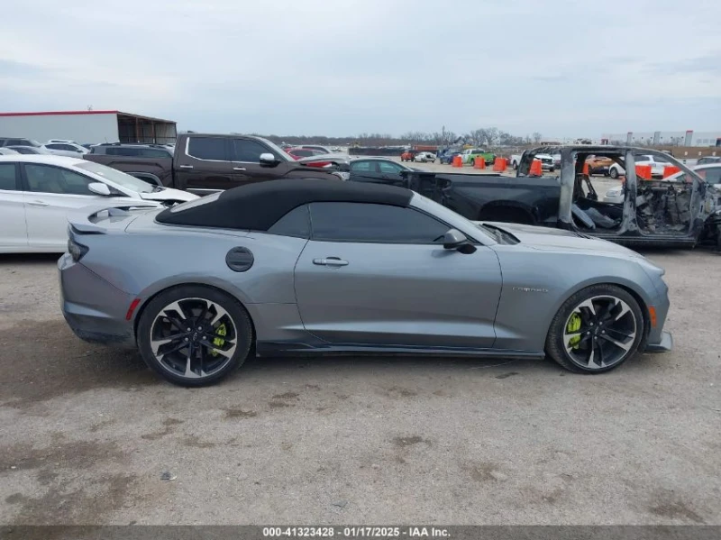 Chevrolet Camaro 6.2L V-8 DI, VVT, 455HP Rear Wheel Drive, снимка 5 - Автомобили и джипове - 49040183