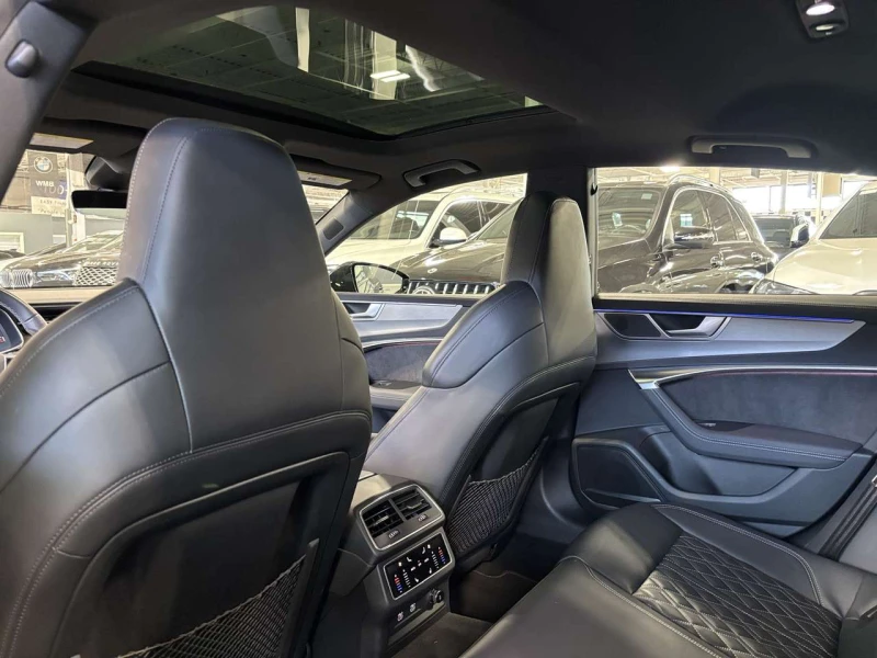 Audi S7 HEAD-UP* 360* BANG&OLUFSEN* DISTRONIK* MATRIX, снимка 13 - Автомобили и джипове - 52449512