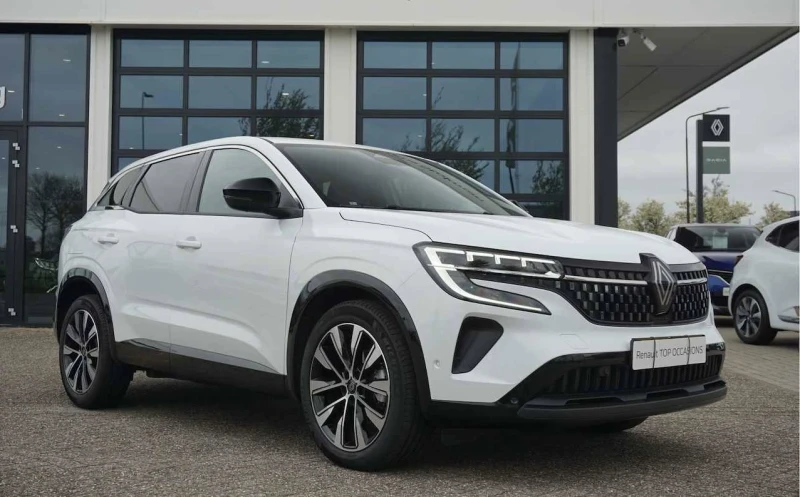 Renault Austral EVOLUTION- HYBRID - НОВ, снимка 4 - Автомобили и джипове - 52564985