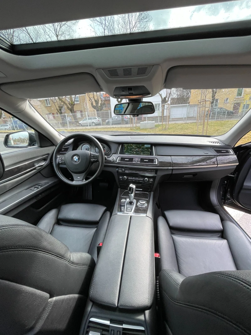 BMW 730 X Drive Facelift, снимка 5 - Автомобили и джипове - 53380759