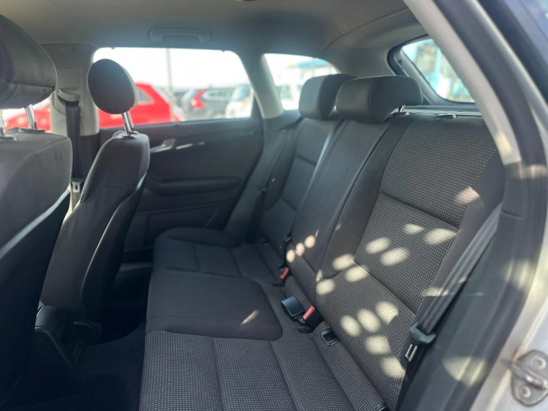 Audi A3 / 1.6I / ПАЛИ И РАБОТИ ПЕРФЕКТНО / , снимка 10 - Автомобили и джипове - 53537612