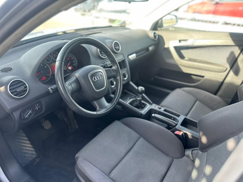 Audi A3 / 1.6I / ПАЛИ И РАБОТИ ПЕРФЕКТНО / , снимка 9 - Автомобили и джипове - 53537612