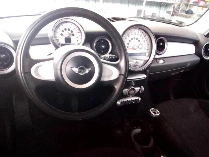 Mini Cooper 1.6 benzin 05g09g, снимка 3 - Автомобили и джипове - 19920549