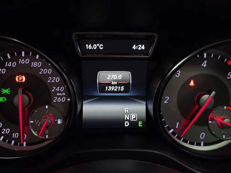 Mercedes-Benz CLA 200 * CLA200 CDI 4 MATIC * ЦЕНАДОБГ!* , снимка 8 - Автомобили и джипове - 55605142