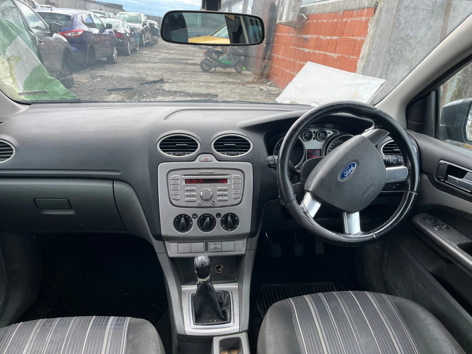 Ford Focus 1.6tdci 90кс - изображение 5