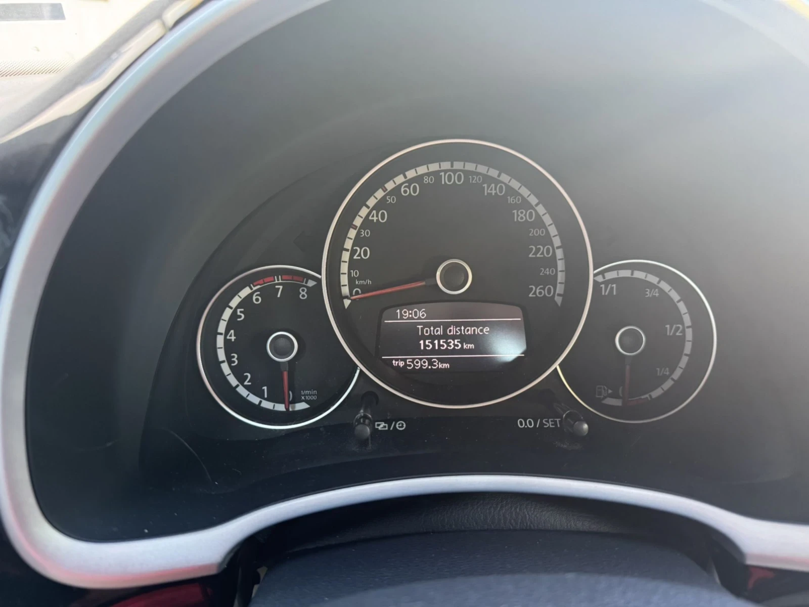 VW Beetle 1.2TSI Цена до края на юли - изображение 10