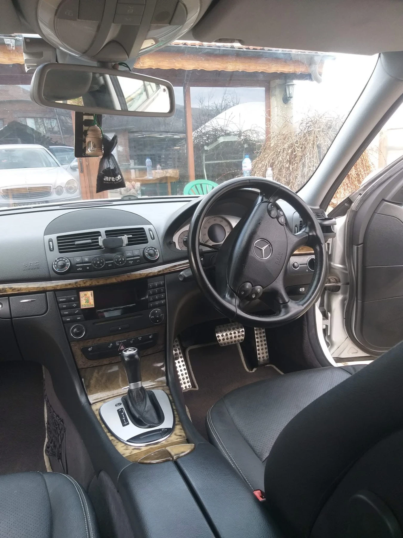 Mercedes-Benz E 280  - изображение 8