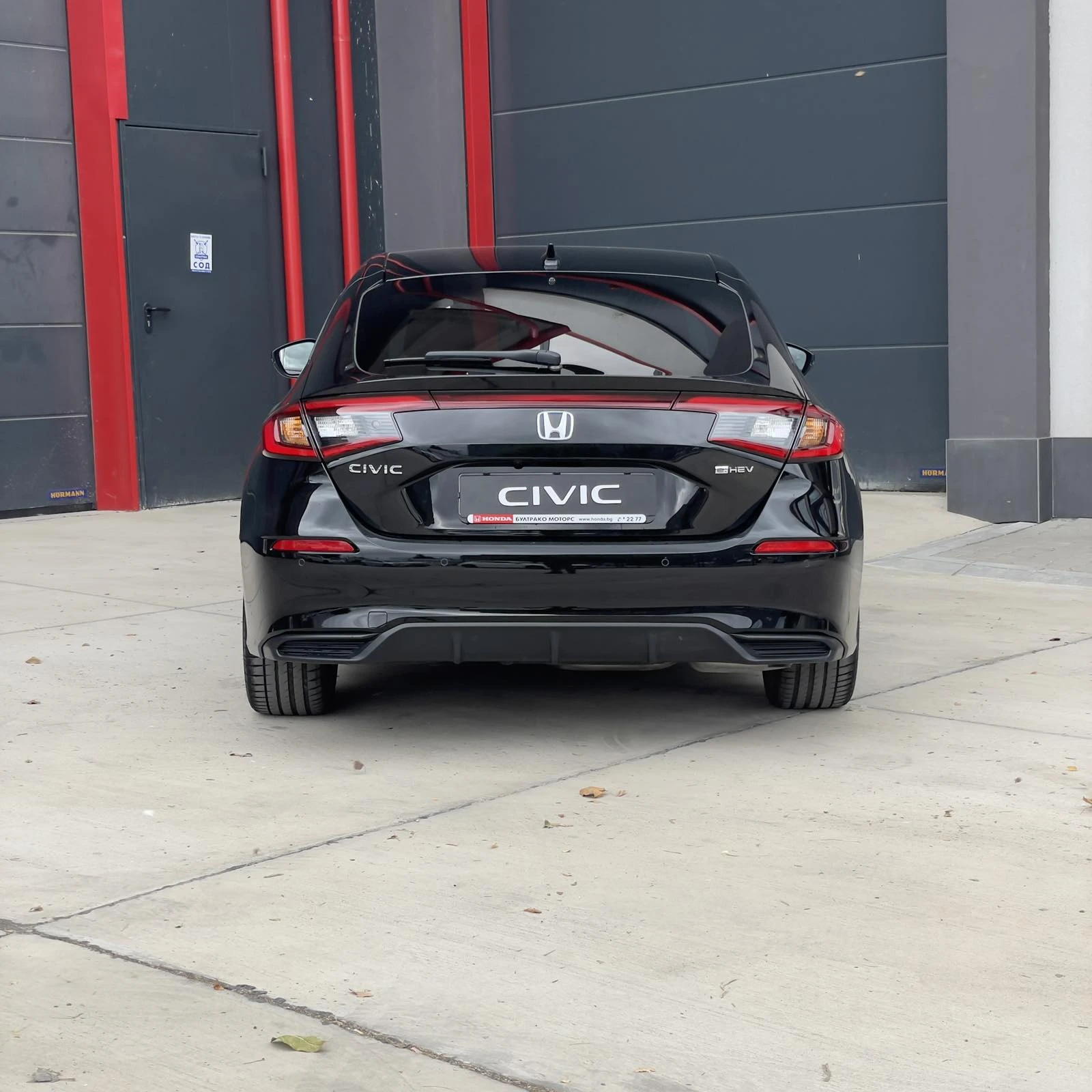 Honda Civic 2.0 i-MMD Hybrid Sport - изображение 7