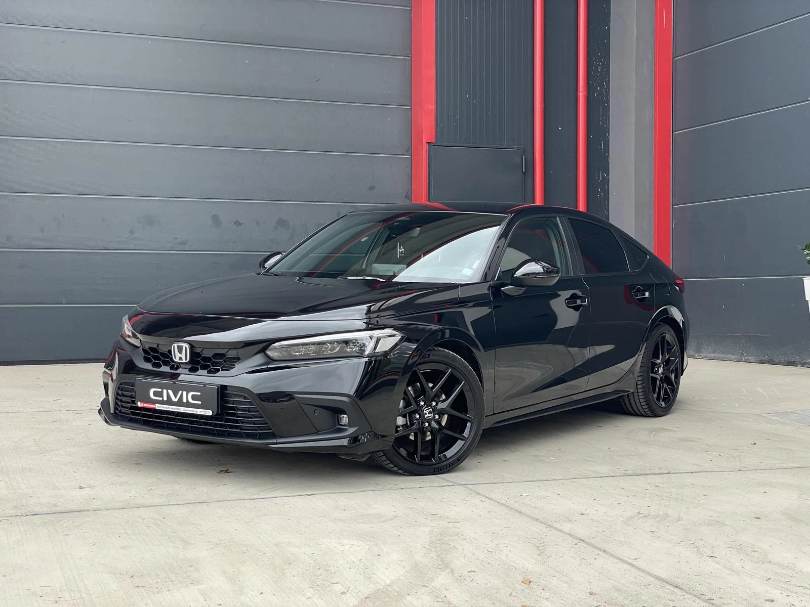 Honda Civic 2.0 i-MMD Hybrid Sport - изображение 2