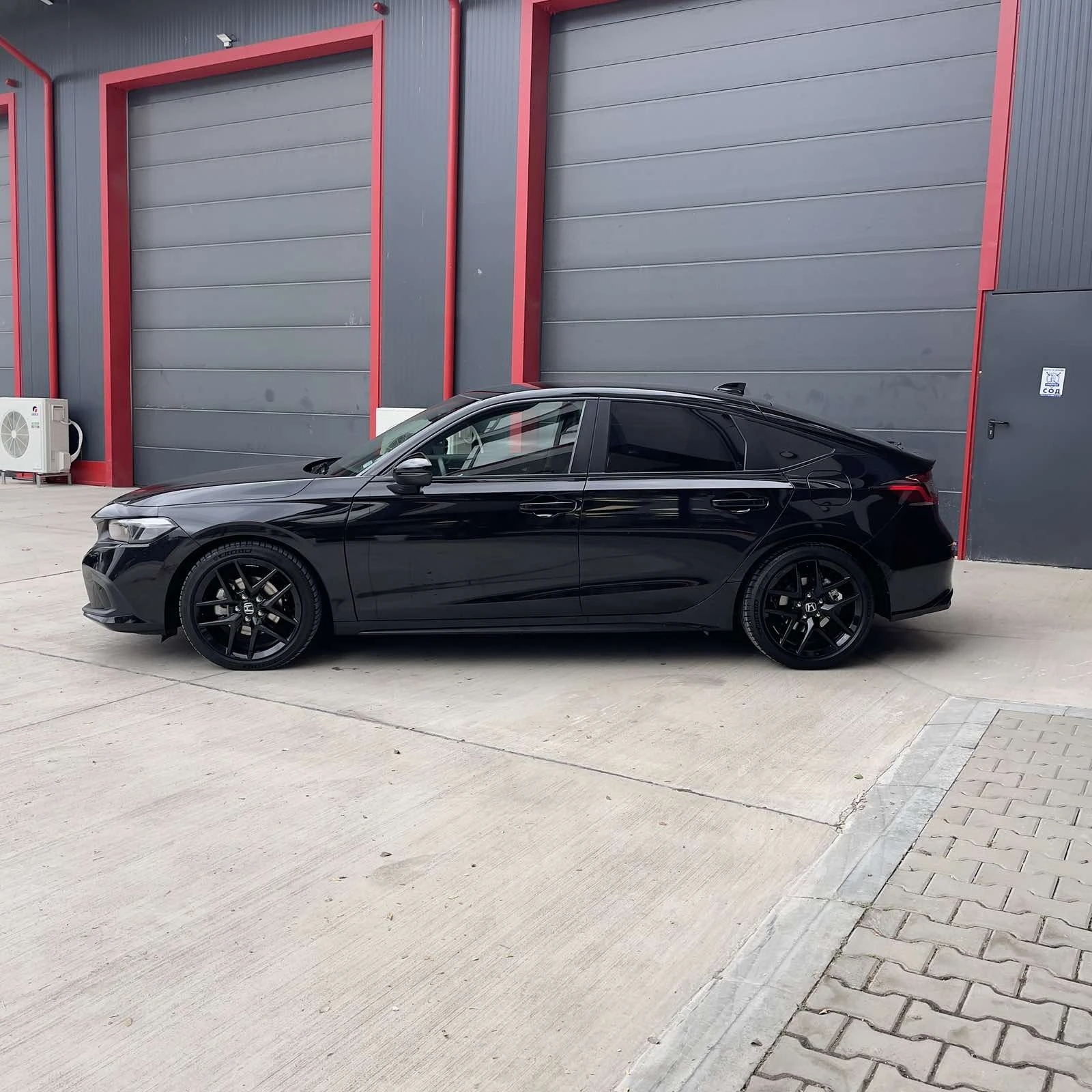 Honda Civic 2.0 i-MMD Hybrid Sport - изображение 9