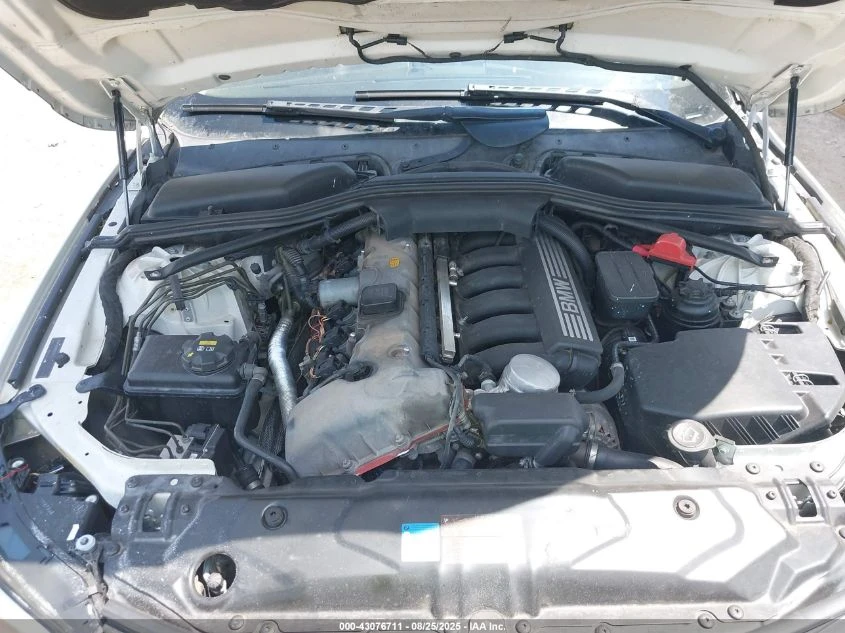 BMW 530 3.0L I-6 DOHC, VVT, 255HP All Wheel Drive | Mobile.bg   15