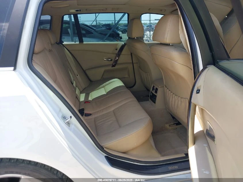 BMW 530 3.0L I-6 DOHC, VVT, 255HP All Wheel Drive | Mobile.bg   13