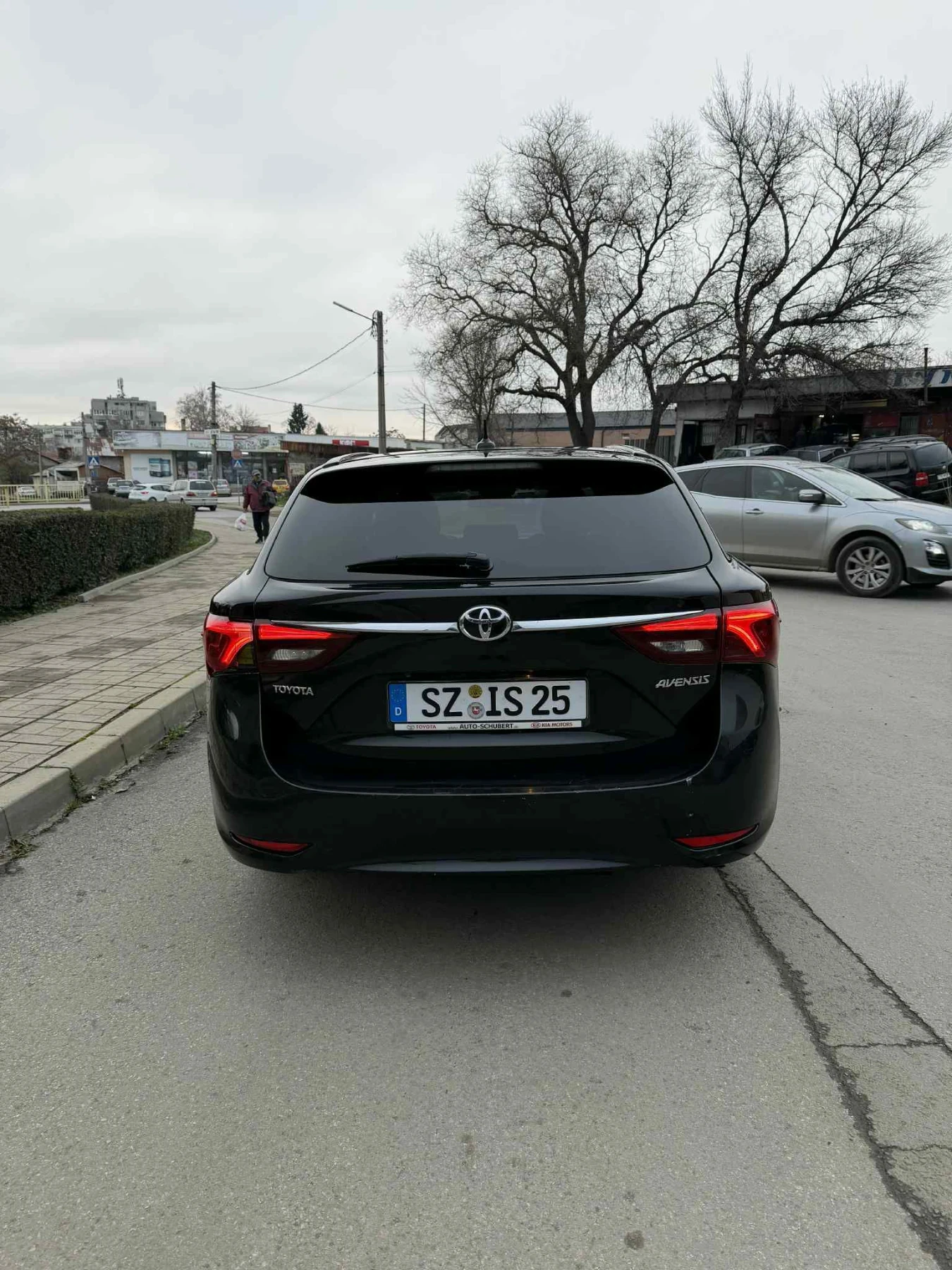 Toyota Avensis 2.0D4d - изображение 8