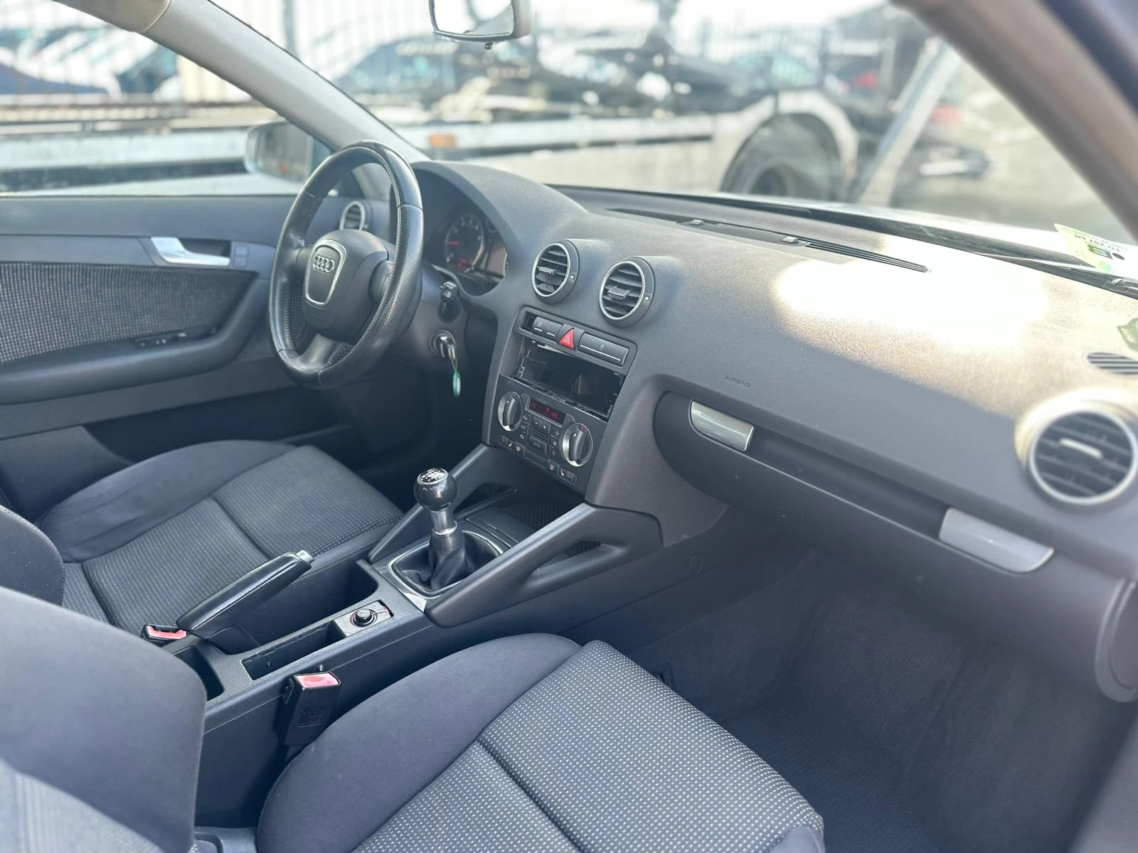 Audi A3 / 1.6I / ���� � ������ ��������� /  | Mobile.bg � ����������� 12