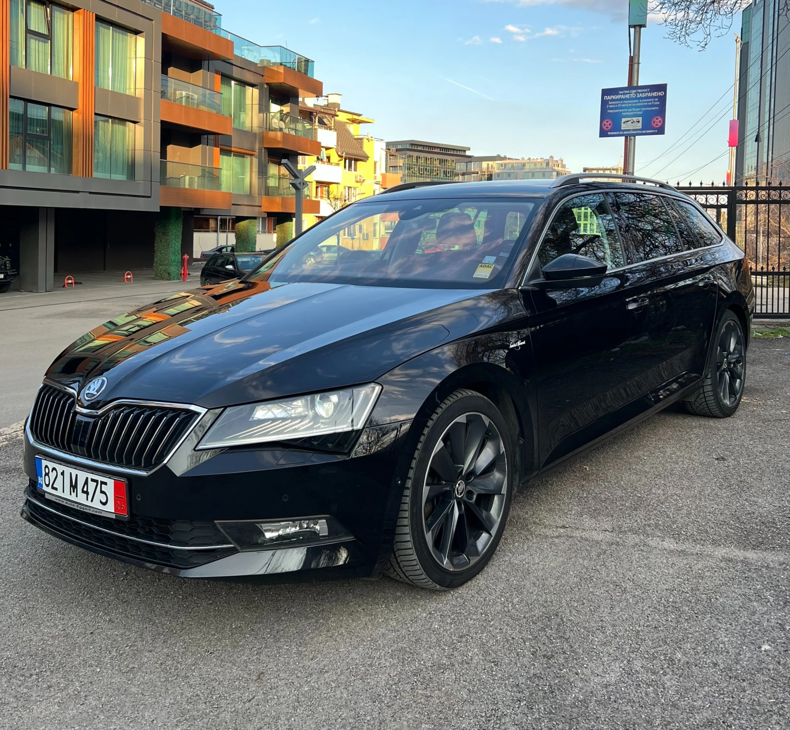 Skoda Superb 190hp L&K/4x4/История/Печка/Обдухване/Canton, снимка 1 - Автомобили и джипове - 53819626