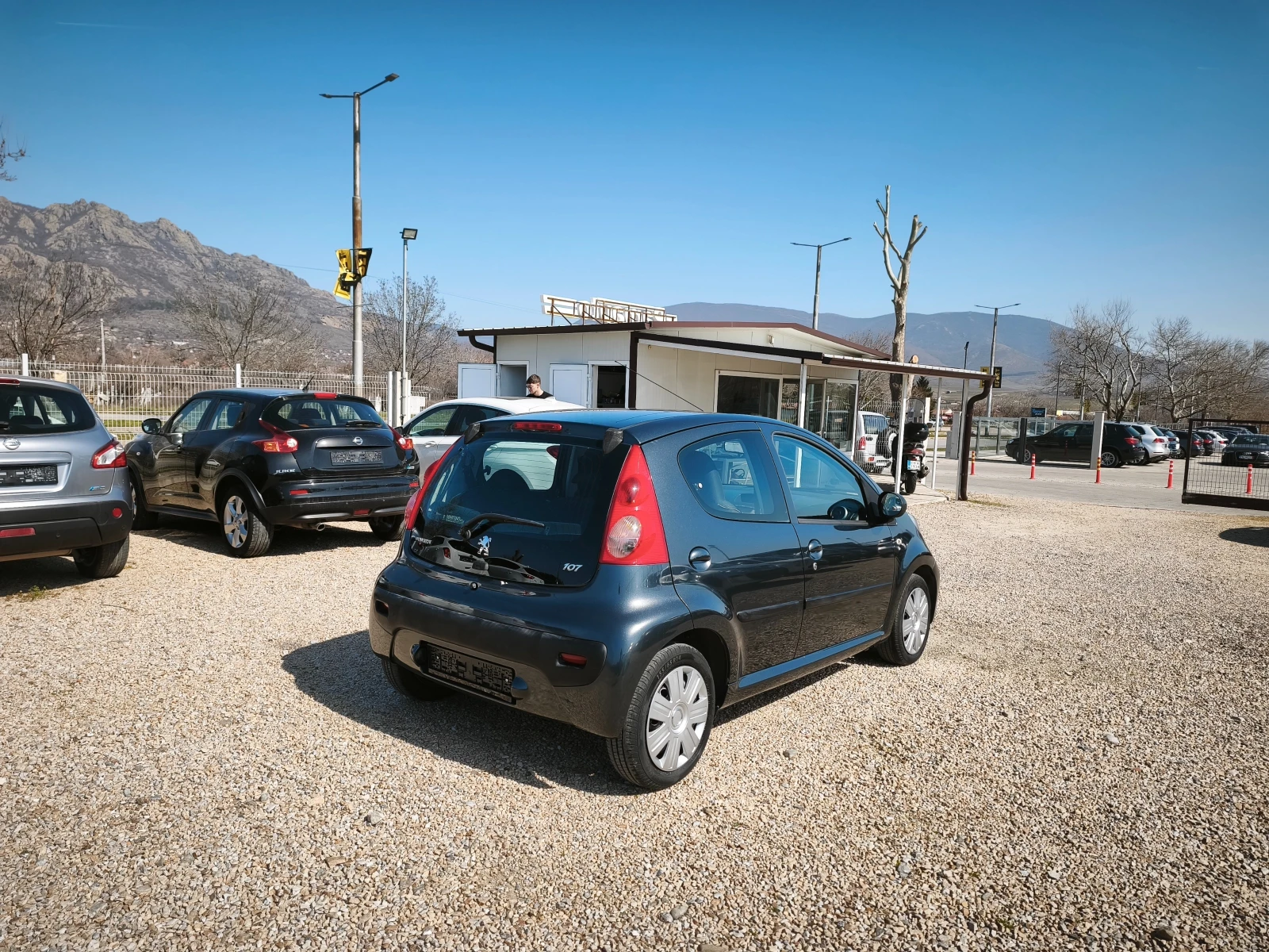 Peugeot 107 КЛИМАТИК-ИТАЛИА, снимка 6 - Автомобили и джипове - 53825707