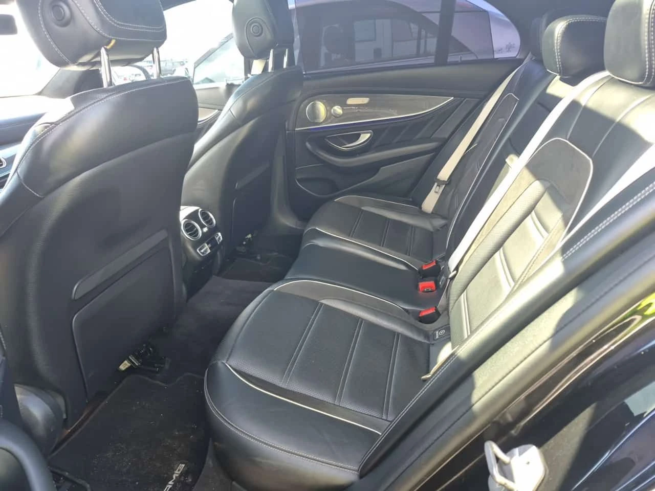 Mercedes-Benz E 63 AMG * E 63 S * ОБДУХВАНЕ* ПОДГРЕВ* , снимка 12 - Автомобили и джипове - 53981818