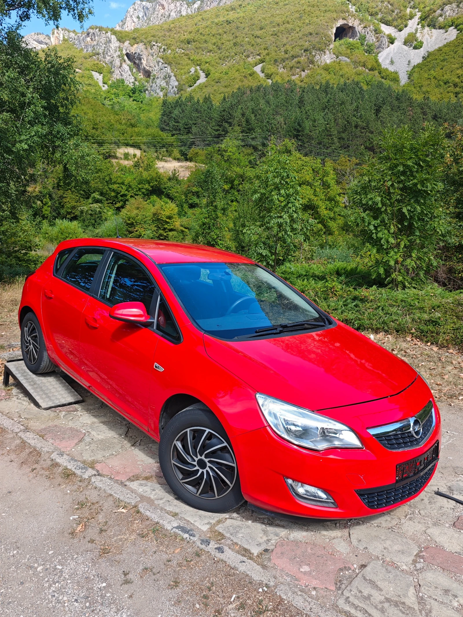 Opel Astra 1.4I НОВ ВНОС