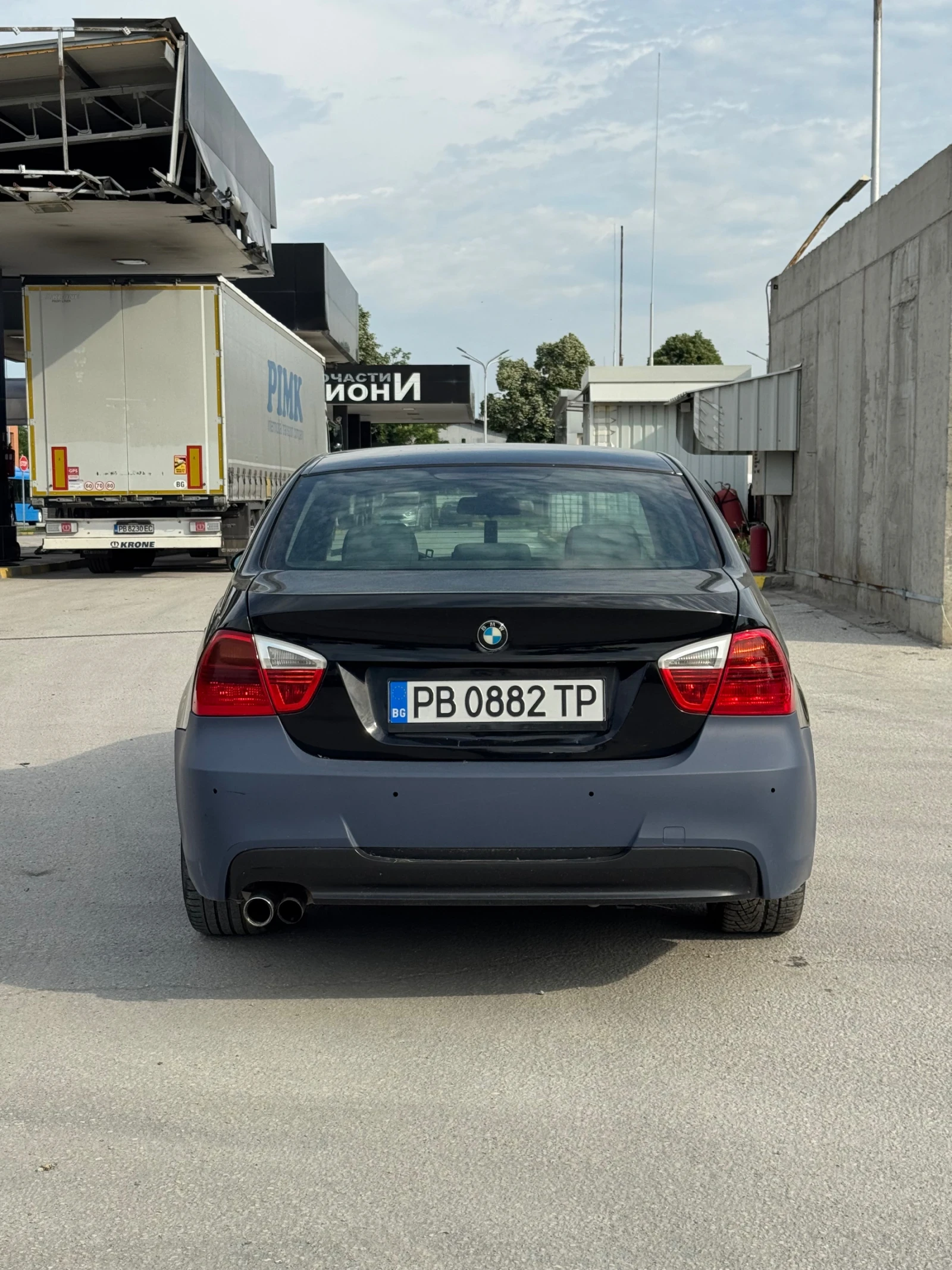 BMW 330 Дизел, снимка 6 - Автомобили и джипове - 54773627