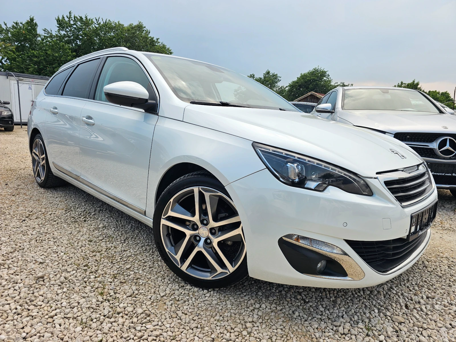 Peugeot 308 1.6HDI, 120к.с., Allure , снимка 3 - Автомобили и джипове - 54786097